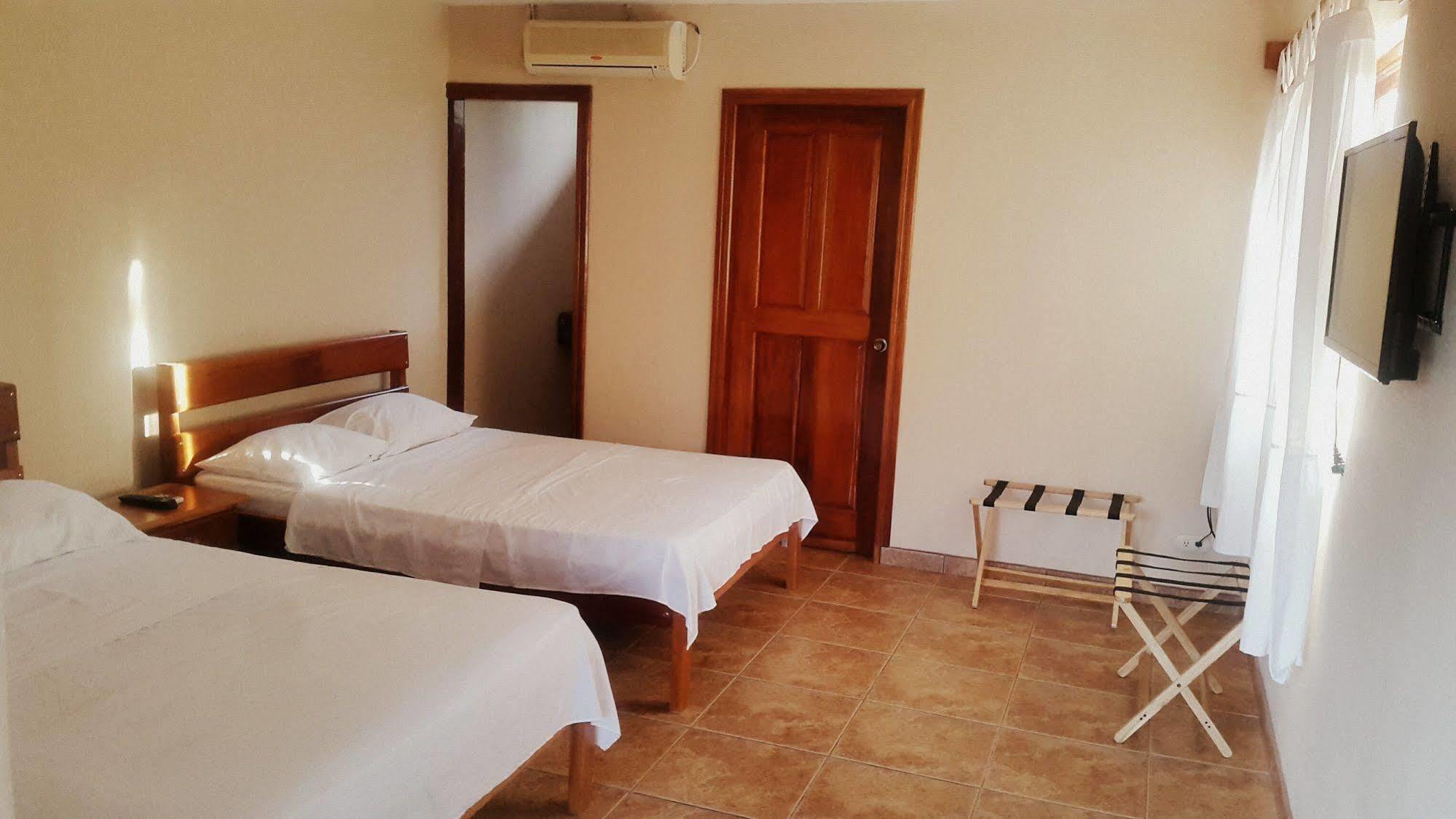 Hotel Palmeras Carrillo Beach Каррильо Экстерьер фото